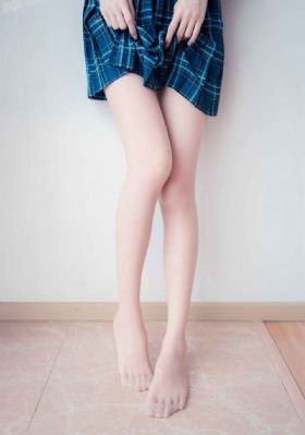 网红主播衣服纯欲诱人_BD英语在线观看视频