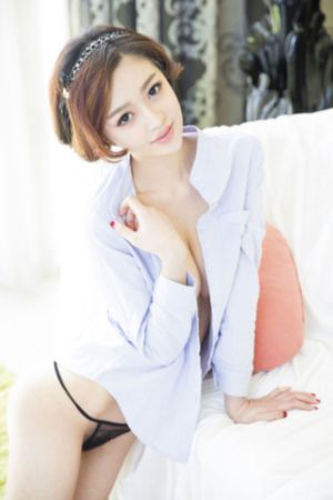免费观看丰满少妇做爰内衣_HD高清完整版播放