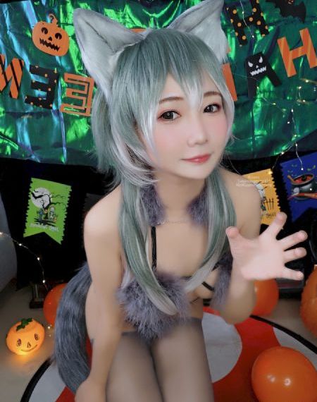 小蜜被老头调教第一部_BD超清在线观看
